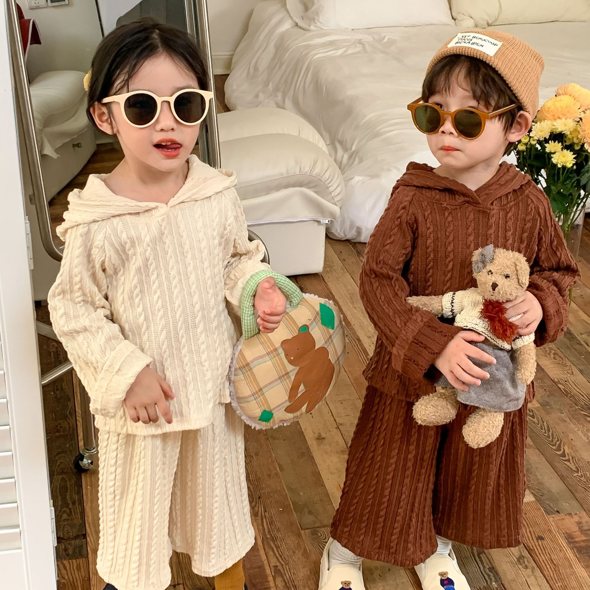 4-teiliges Kleidungs-Set Für Baby-Jungen – Langarm-Body, Hose, Weste, Fliege, Aus Baumwolle (Frühling/Sommer)