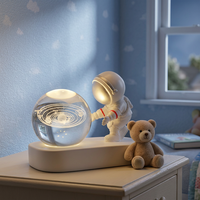 Boule de cristal 3D moderne minimaliste lumineuse avec LED intégrée, lumière chaude, veilleuse décorative pour la maison, ornement en résine