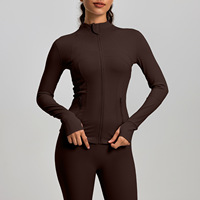 Ensemble de yoga Lulus Signature, veste à col montant à séchage rapide, pantalon court extensible à fermeture éclair dorée - Spandex/Nylon, vêtements de sport