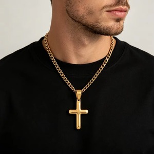 Collar con Colgante de Cruz Pequeña Minimalista, Acero Inoxidable Antideslustre, Joyería Cristiana Simple para Oración, Regalo para Hombres y Mujeres - Product Image 6