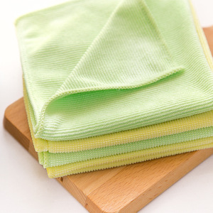 Pearl Towel Ultra Soft Cleaning Cloth 30x30cm Green For Glass And Screen Cleaning - Product Image 2