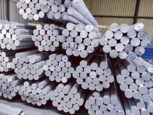 Zugeschnittene Aluminiumstangen 2024 2014 2017 5052 5056 5083 6061 6063 6082 7075 <span class=keywords><strong>Aluminium</strong></span>-Rundstangen - Product Image 3