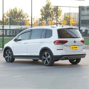 Volkswagen <span class=keywords><strong>Touran</strong></span> L 280TSI MPV 7 places 6 places Boîte de vitesses automatique à 7 rapports Voitures d'occasion Traction avant Automatique Volant à gauche Voitures d'occasion - Product Image 4