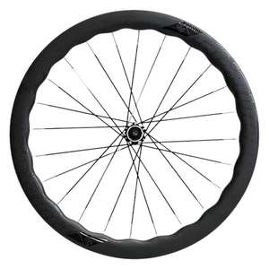 Jeu de roues de vélo de course sur route 700C en fibre de <span class=keywords><strong>carbone</strong></span> avec frein à disque, <span class=keywords><strong>jante</strong></span> tubeless pour <span class=keywords><strong>BMX</strong></span> et cruisers - Product Image 1