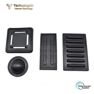 Plaque de protection inférieure réglable en plastique robuste de 1 pouce avec protection en caoutchouc pour sacs de voyage - Product Image 4
