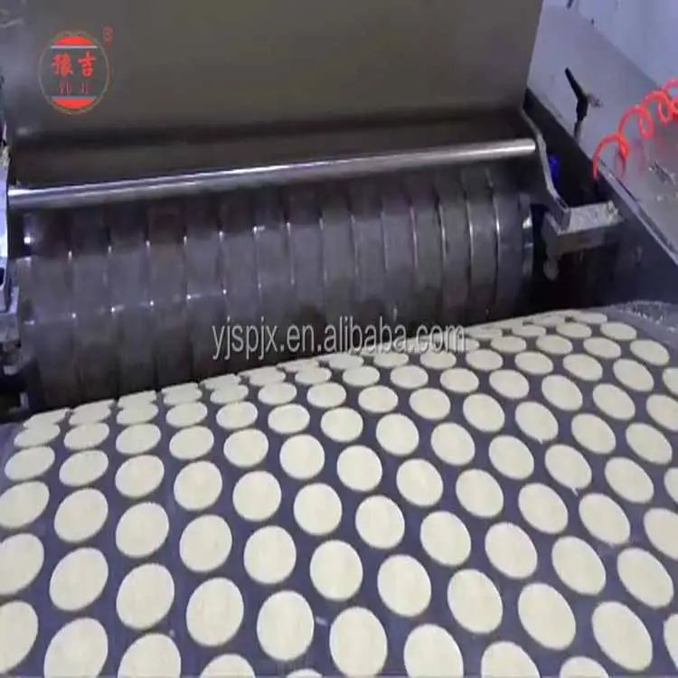 पूरी तरह से स्वचालित स्टेनलेस स्टील हार्ड बिस्किट उत्पादन लाइन बेकरी बिस्किट बनाने की मशीन