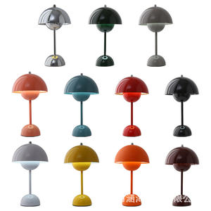 Lámpara de mesa LED de flores con control táctil de luz nocturna inalámbrica portátil moderna para exteriores al por mayor - Product Image 5