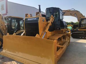 เครื่องจักรก่อสร้างถนนสำหรับงานขุดเหมือง สภาพใหม่ 90% ใช้งานน้อย รถดันดิน รุ่น Shandong SD22 รถดันดินมือสองจาก Shandong - Product Image 3