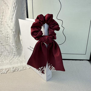 Shenglan Bandeaux de haute qualité pour femmes et filles Chouchous en satin cousus à la main avec perles Barrettes élastiques pour <span class=keywords><strong>cheveux</strong></span> - Product Image 3