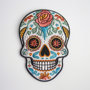 Parches de Atrapasueños con Calaveras Hippies, Personajes de Colores con Plumas y Flecos - Product Image 3