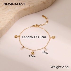 Bracciale in Acciaio Inossidabile con Ciondolo a Stella in Zircone, Gioiello da Mano di Lusso Leggero ed Elegante - Product Image 5