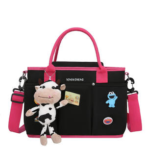 Organizador de pañales de bebé de gran capacidad personalizado al por mayor, bolsas de hombro cruzadas ligeras multifunción, bolsa de pañales para mamá - Product Image 2