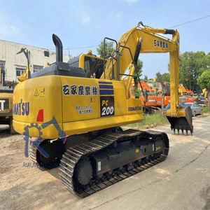 Moteur d'excavatrice sur chenilles mini Komatsu PC200/PC220-8/PC210-8 d'occasion importé du Japon - Product Image 1