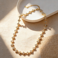 Collier Tennis en Acier Inoxydable avec Zircons, Nouveauté Luxe, Design Trèfle Porte-Bonheur Diamanté, Chaînes Maillons Tendance, Vente en Gros