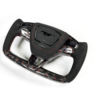 พวงมาลัยคาร์บอนไฟเบอร์สีแดง <span class=keywords><strong>Mach</strong></span> E รุ่นปรับแต่งพิเศษ พร้อมระบบทำความร้อน ปี 2021-2024 - Product Image 5