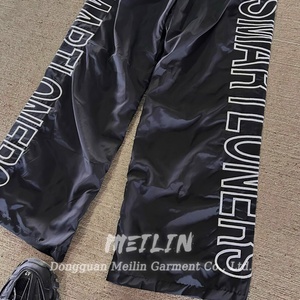 Pantalon Baggy Oversize Personnalisé avec Logo, Broderie, Jogger, Coupe Droite, Coupe-Vent en Nylon - Product Image 2