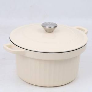 <span class=keywords><strong>Pentola</strong></span> <span class=keywords><strong>in</strong></span> <span class=keywords><strong>Ghisa</strong></span> <span class=keywords><strong>Smaltata</strong></span> Bianca Color Latte da 24cm Grande Capacità Design Europeo per Gas e Induzione <span class=keywords><strong>Pentola</strong></span> per Zuppe e Stufati - Product Image 3