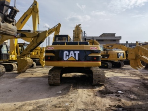 Excavadora de orugas usada Caterpillar de 6 toneladas (modelos 305.5e, 302.5e, 306D, 306e2, 306e, 308d, 320BL) y excavadora de orugas usada de 20 toneladas en Shanghái - Product Image 3
