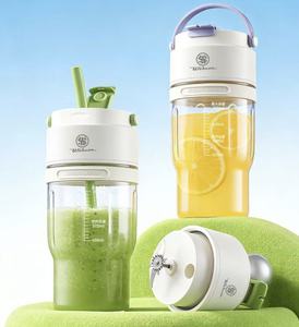 Electrodoméstico de Cocina Pequeño, Exprimidor de Frutas Inalámbrico, Vaso Mezclador Portátil con Carga USB - Product Image 1