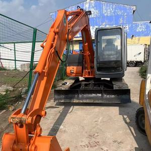 Excavadora Usada Hitachi ZX60 de 5 Toneladas, Hitachi 60 de 6 Toneladas, Htachi 30, Hitachi 55, Excavadora Hidráulica de Segunda Mano con Instalación de Pulgar - Product Image 1