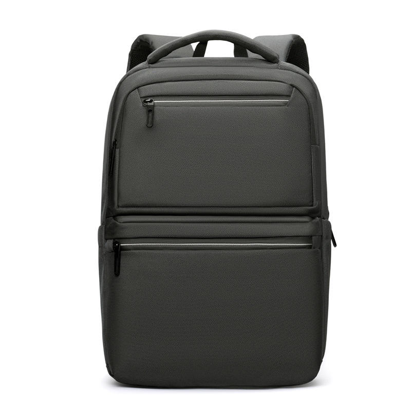 สีเทาเข้ม