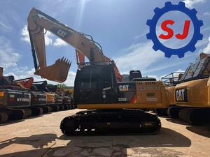 Excavadora de cadenas usada CAT 320D2L de 15 toneladas con cucharón de excavación de 0.32m³ de capacidad en buen estado - Product Image 1
