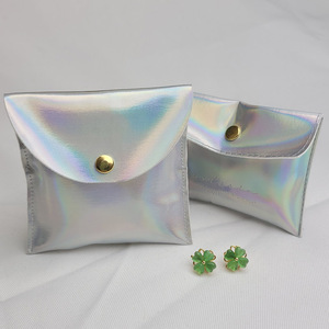 Pochette en cuir imperméable pour bijoux et objets délicats - Product Image 2