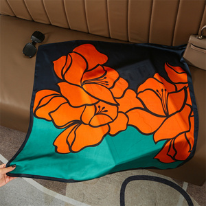 Chal Grande Cuadrado de Satén de Seda para Mujer, Decoración para Traje Negro, Estampado de Cadena Náutica, Pañuelo para Hombros para Eventos Formales - Product Image 5