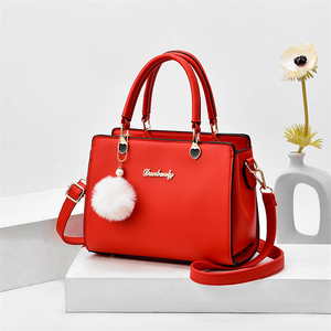 กระเป๋าโท้ทแบบควิลท์สีน้ำเงินสไตล์วินเทจ ดีไซน์เกาหลี สำหรับผู้หญิง ปี 2026 จากเซินเจิ้น พร้อมตัวล็อค - Product Image 2