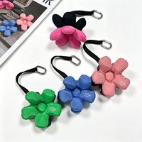Porte-clés en peluche 3D double couche motif fleur, mignon et tendance, pour accessoires de sac, idéal pour le bricolage