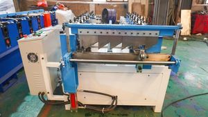 Machine portative de fabrication de tôle de toiture de couvreurs en métal à verrouillage par joint debout d'usine HENER pour les États-Unis - Product Image 2