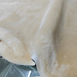 Whole Natrual Genuine Lamb Rug Sheep Hair Wool Sofa Carpet Real <strong>Fur</strong> for Car Seat Cover - Product Image 4