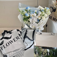 Sacs à fleurs carrés imperméables en miroir argenté personnalisés, impression FLOWER BE MY LOVE, sac fourre-tout pour bouquet, logo personnalisé, vente en gros d'usine