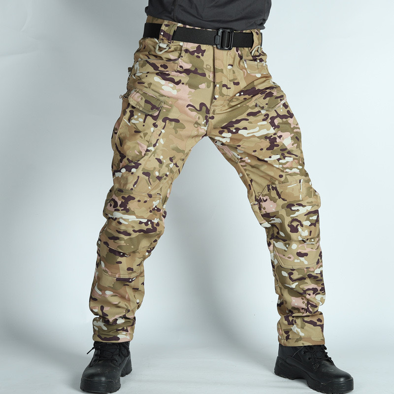 Automne et hiver, camouflage FG doublé en velours.
