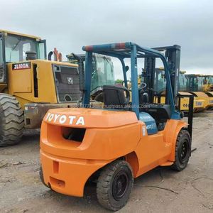 Oferta Especial: Mini Tractor Montacargas Usado de 5 Toneladas, Modelo 2022, Elevación de 4.5m, Motor Diésel, Mástil de 3 Etapas, 1 Año de Garantía, Mejor Servicio - Product Image 2