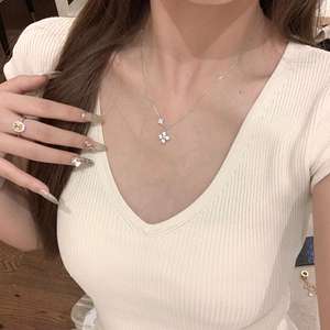 Collar de Plata de Ley S925 con Anillos Entrelazados de Doble Capa, Diseño de Nicho, Estilo Religioso, Sensación de Lujo Ligero y Alta Gama - Product Image 5