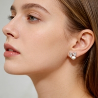 Vente directe d'usine, boucles d'oreilles élégantes de style français, perles, luxe léger, strass, boucles d'oreilles de créateur tendance