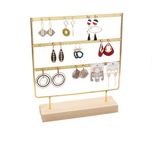 Altın rengi Metal 2 katmanlı 3 katmanlı küpe ekran standı ahşap taban küpe raf organizatör tutucu - Product Image 3