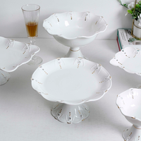 Nouvel ensemble de vaisselle de luxe moderne pour dîner, utilisation hôtelière et de mariage, service de table en porcelaine royale 48 pièces, doré, anti-fuite, personnalisable
