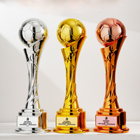 Trophées sportifs personnalisés Sinyore pour le basketball, le football et le soccer avec design gravé au laser et impression par gravure