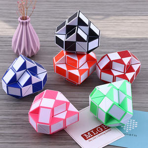 Cubo mágico Jiangwa 3x3 multicolor, juguete educativo para niños de 8 a 13 años, rompecabezas unisex - Product Image 2