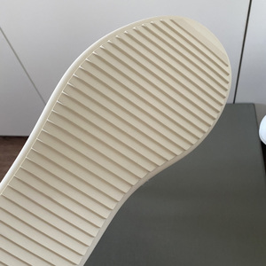 Colección Otoño, Nuevos Zapatos Casuales con Cordones, de Plataforma Alta, con Suela Gruesa de Doble Capa, en Blanco y Negro, con Diseño de Triángulo Invertido - Product Image 4