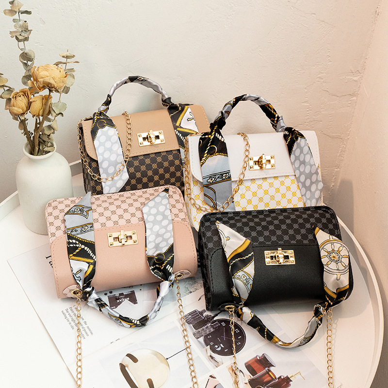 Small Square Bags Mini Printed Chain Messenger Designer Handbags Famous Brands New Women's High-grade PU Mobile Phone Bags