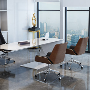 Fauteuil de Direction Moderne en Cuir avec Base en Acier Inoxydable et Fonction de Balancement Ergonomique - Product Image 3