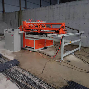 Machine de soudage automatique de treillis métallique <span class=keywords><strong>pour</strong></span> la fabrication de clôtures en treillis soudé, avec prix d'usine - Product Image 2