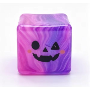 Cubo antiestrés blandito con patrón de flujo de cubitos de hielo, juguete sensorial de cara fea, cubo sensorial con expresión de Halloween - Product Image 5