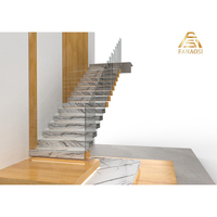 Escalier en acier à tubes carrés robustes, escalier droit sur mesure pour villa avec marches en bois