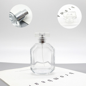 Diamond-Shaped Transparent Glass Perfume Decanter Bottle Minimalist Luxury Snap-On Empty Cosmetic Bottle Women's <b>Spray</b> Bottle - Product Image 3