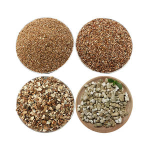 Les briques de <span class=keywords><strong>vermiculite</strong></span> fine 100L de la Chine 2mm et 4mm d'isolation prix du matériel d'or réfractaire blanc agricole brut par tonne - Product Image 6