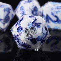 LuxeRoll – Jeu de dés en résine style porcelaine, à bords vifs, polyédriques, pour D&D et RPG, personnalisables, vente en gros, 7 pièces